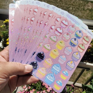 Stickervel kleine cupcakes - holografisch en waterdicht