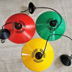 Postmodern Memphis style metall ceiling lamp primary color with spherical deco, German Brilliant Lighting.  Metall-Pendelleuchten Brilliant
