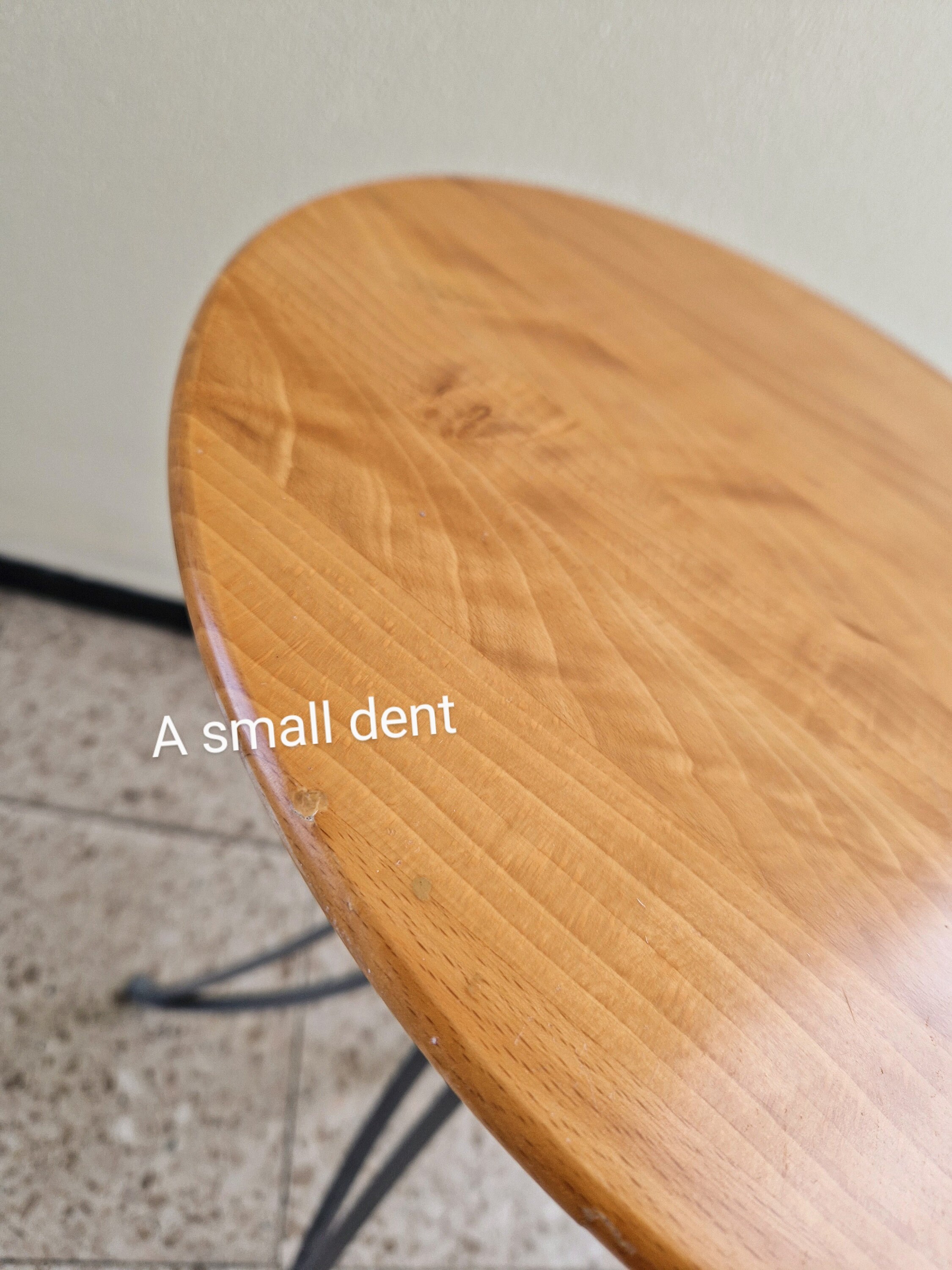 ヴィンテージ ポストモダン サイドテーブル：メープルトップ、スチール