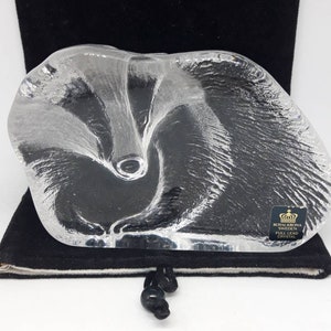 Amazing handmade glass-art: glass block with cute badger. Royal Krona, Sweden.  Vintage.