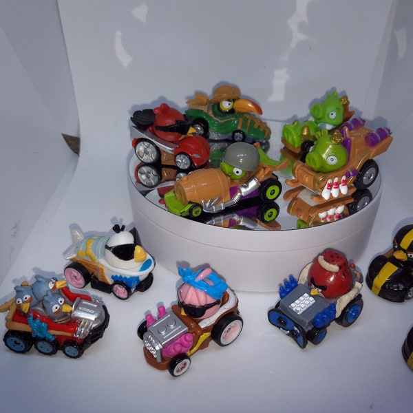 Angry Birds with their cars Collection of 11 vintage pieces