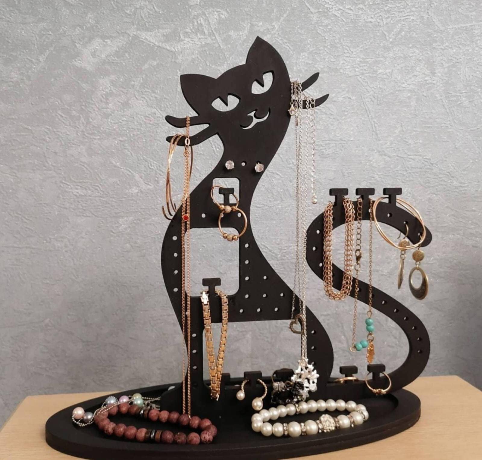 Cat jewellery holder deals