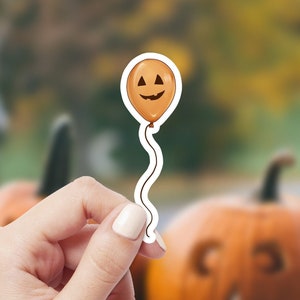 Adesivo con palloncino Jack O' Lantern, adesivo in vinile divertente per laptop di Halloween, decalcomania del viso di zucca spettrale, decalcomania Hydroflask per bottiglia d'acqua impermeabile