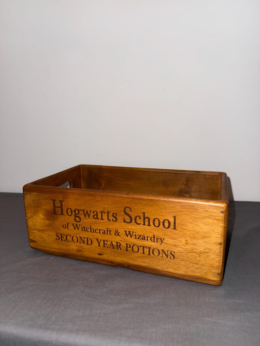 New Hogwarts School of Witchcraft and Wizardry Wooden Storage Box With ...