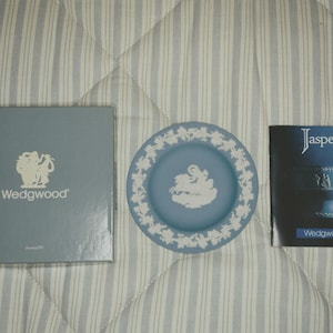 Blue Wedgwood Jasperware Bone China tray/ plate J1000 2489 *Original Box*