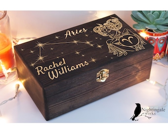 Caixa do Zodíaco de Áries gravada personalizada, presente de astrologia, presentes do Zodíaco, caixa de joias, caixa de madeira de cristal personalizada, caixa de lembrança, presente para ela