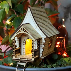 DIY kleines Miniatur-Holzhaus, Feenhaus, Mini-Baumhaus für Zimmerpflanzen, handgefertigtes Puzzle-Kit, Innenhaus-Kit, Bücherregal-Dekor