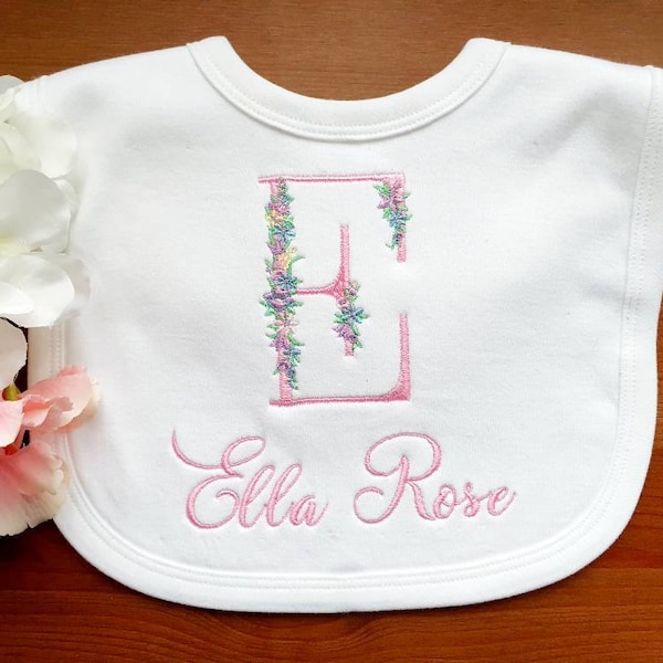 Bavoir bébé floral personnalisé | Cadeau de baby shower avec prénom personnalisé | Bavoir brodé à monogramme | Nouveau cadeau pour bébé fille | Bavoir souvenir