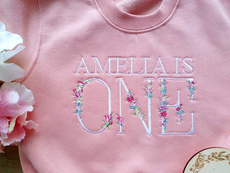 Personalised Kids Sweatshirt, Embroidered Baby Sweater, I Am One Outfit, Birthday jumper, Baby Girl Birthday Gift image 2
