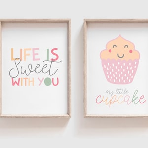 2er Set Cupcake Wandbild, Mädchenzimmer Poster, Das Leben ist süß, Wandkunst für Küche, Kinderzimmer, Kinder Wandkunst, Pastelldruck, Küche