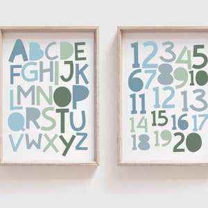 Set van 2 prints met alfabet en cijfers, jongens blauw en groen prints speelkamer, ABC-print, jongens kinderkamer prints, speelkamer kunst aan de muur, alfabet poster
