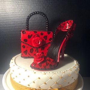 edible designer louis vuitton inspired purse cupcake toppers