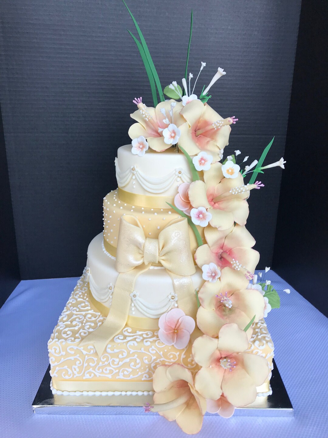 Lovely Edible Hibiscus Flowers Etsy