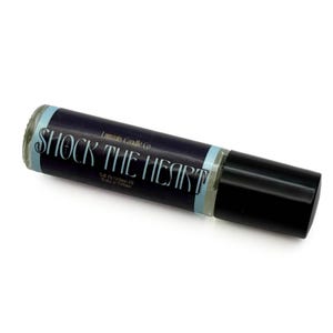 Impacta el corazón: Jade Leech - Aceite perfumado roll-on inspirado en Twisted Wonderland