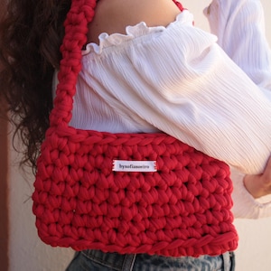 Handgemachte gehäkelte Umhängetasche, Umhängetasche, süße Häkeltasche, trendige Häkeltasche, individuelle Tasche, grobe Häkeltasche, Geschenk für Sie