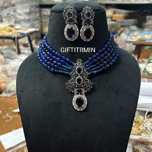 Indian Jewelry ,Indian Choker Indian Wedding Choker, Sabyasachi Jewelry, Sabyasachi Kundan Necklace Emerald Inspired Choker Necklace,