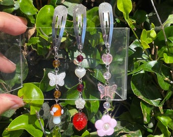 beaded hair clips <3