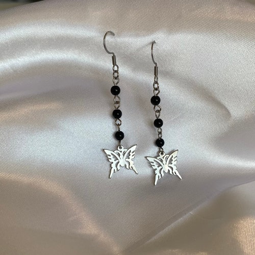 AI092 - Butterfly Dangle Earring