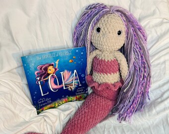 Crochet mermaid book buddy plushie