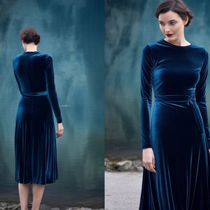 Versatile Velvet Midi Dress, Long Sleeves, Crew Neck, Closed Back, Self-Tie Belt, Below Knee Length, Fall Holiday Fashion, Party Dress, Maxi Velvet Gown, Wedding Guest Outfit, Loose Fit, Velvet Long Gown, Maternity Dress, Long Sleeve, Blue