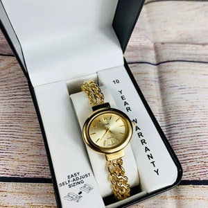 Vintage Vivani Women Watch Gold Chain Link Japan Mov&#39;t Quartz New NEEDS BATTERY