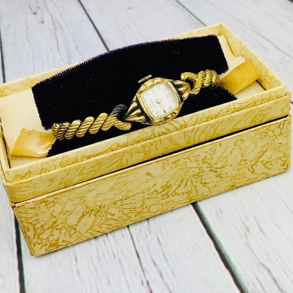 Vintage DENRO 10k Rolled Gold Ladies Womens Watch In ORIGINAL Box SPEIDEL