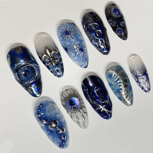 Blue Halloween Nails : Spooky 3D Eye Nail Set Unique Halloween Design ...