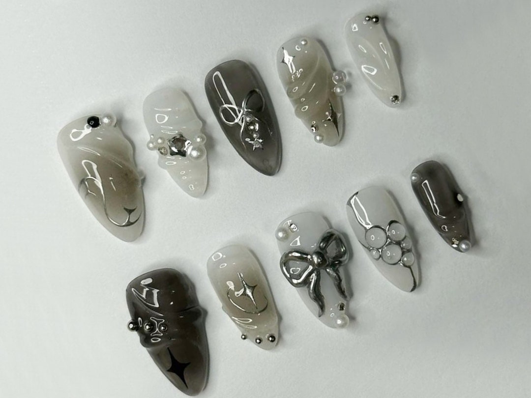 Cool Y2k Press on Nails Silver-gray and White 3D Gel Raised Press on ...