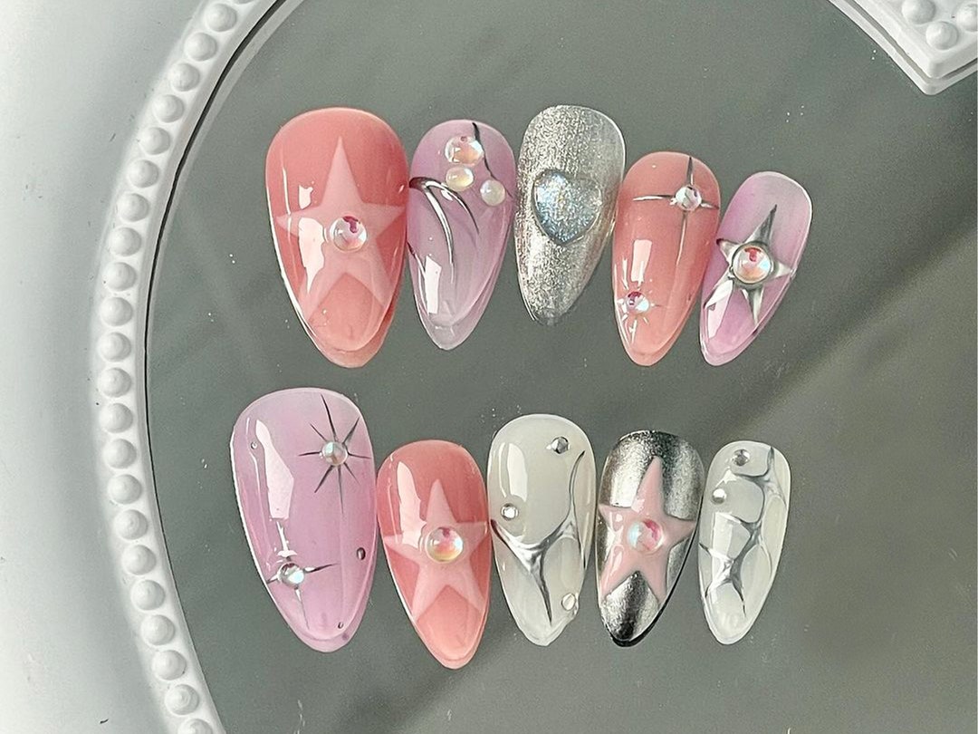 Y2K Nail Set Press on Nails With Mirror Finish and Sliver Pink Colors ...