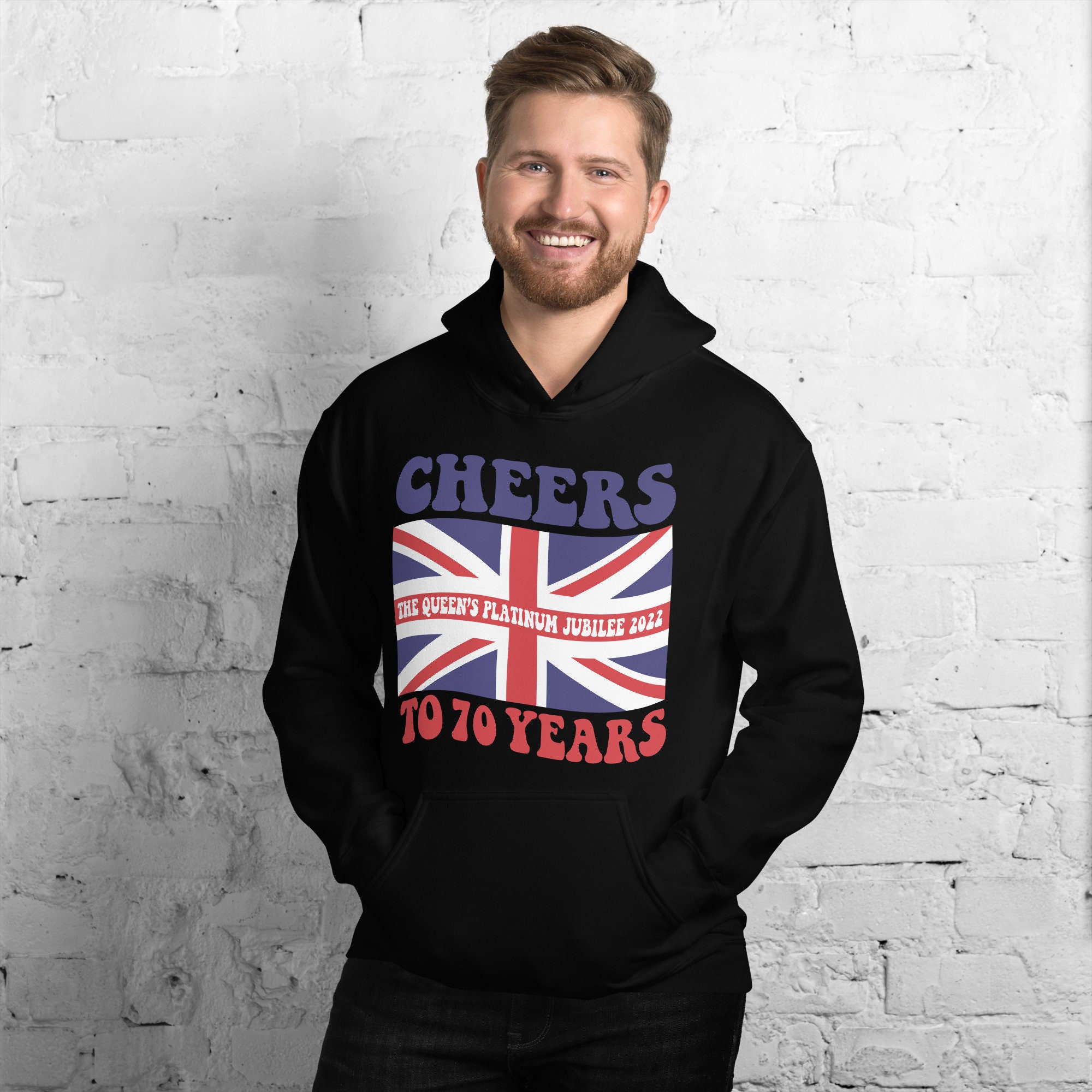 Discover Queen Elizabeth CHEERS to 70 Years Unisex Hoodie, Queen Elizabeth Hoodie, Queen Of England Hoodie, Queen Elizabeth Memorial Hoodie