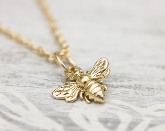 Jewels Obsession 14K White Gold Bee Pendant 14 mm