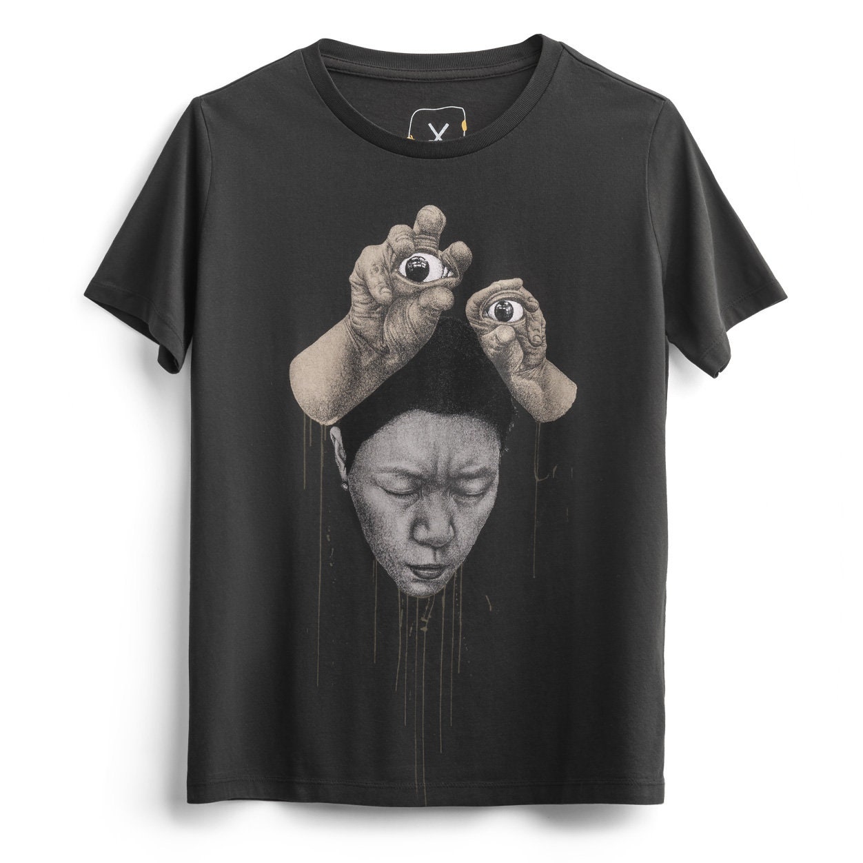 universal thread strike a pose shirt