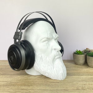 Kratos God Of War Headphone Stand - 3D Printed - Paintable Bust - Home Décor