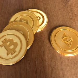 Cryptocurrency Coasters, All currencies available , Bitcoin, Ethereum, Dogecoin Coaster for your tea or coffee