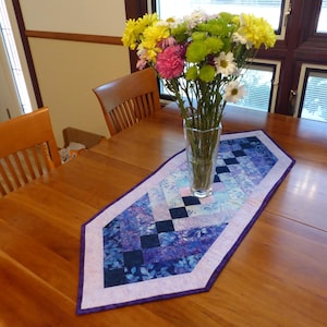 Friendship Braid Table Runner: Blues and Purples, Batik Fabrics – 16" x 42"