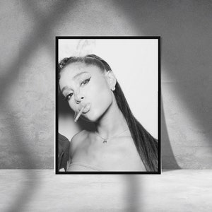 ariana grande smoking kills t shirt