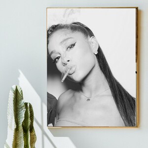 ariana grande smoking kills t shirt