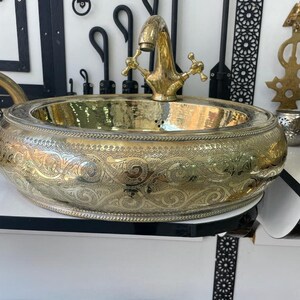 Hammered brass vessel sink, Antique Engraved Sink , Brass hand-decorated sink, charming color