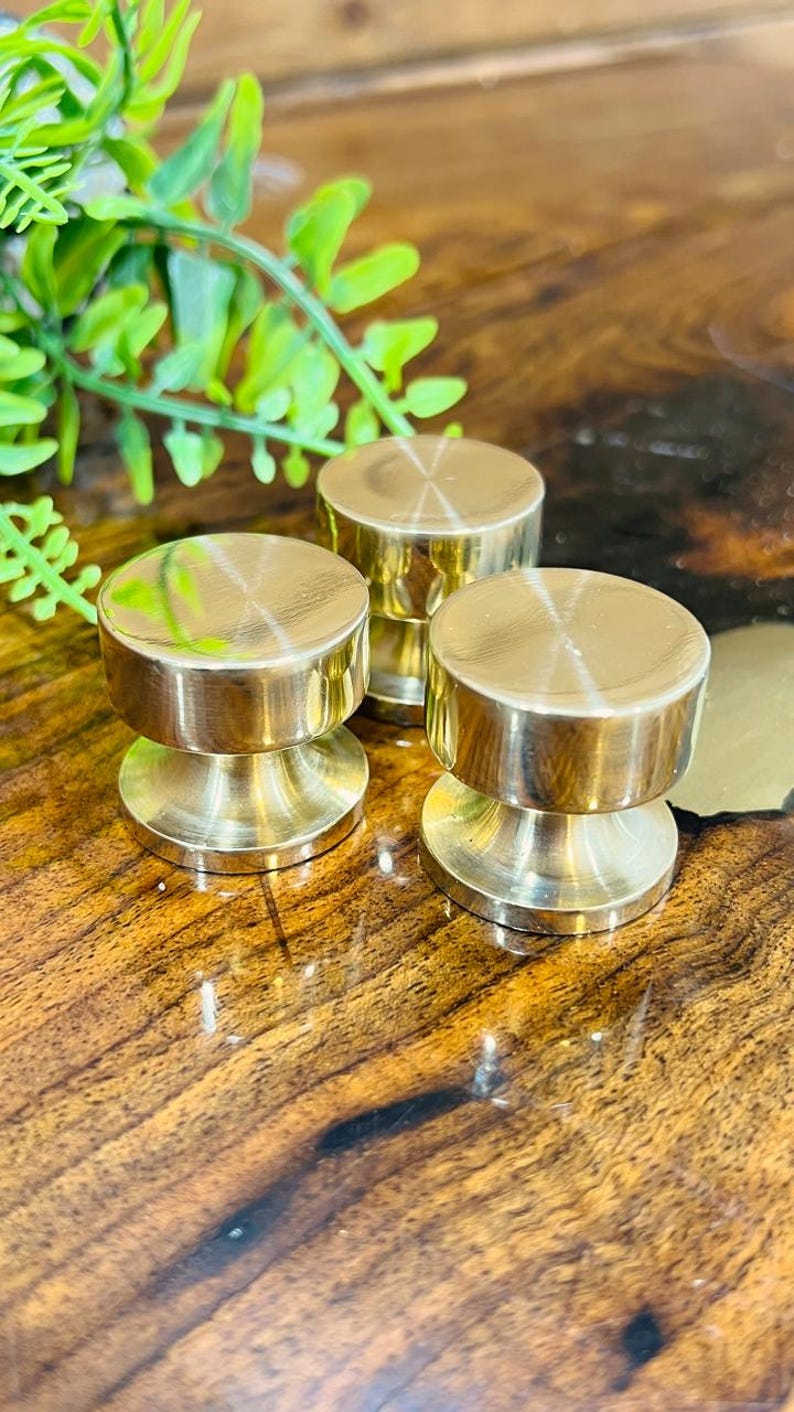 brass handles, kitchen cabinet knob, kitchen cabinet pull, cabinet hardware, old gold metal knobs, brass cabinet knobs, knob, drawer pull, retro pull, drawer knob, vintage drawer knobs, bedroom furniture, knobs, antique knobs, brass cabinet knobs, cabinet pulls, brass pulls, brass cabinet pulls, traditional knobs, vintage kitchen, dresser knobs, cabinet knob, butterfly hanger, brass knob, girl room, wardrobe knob, animal drawer knob, golden hook, hook, dresser knob, custom engrave knob, home