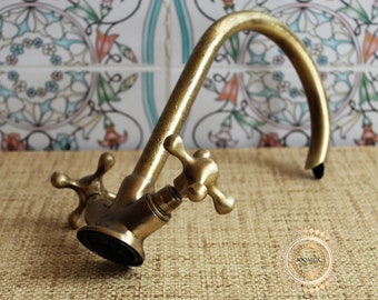 Bronze faucet 1 : Hand carved bronze faucet and solid brass faucet with Embossed design