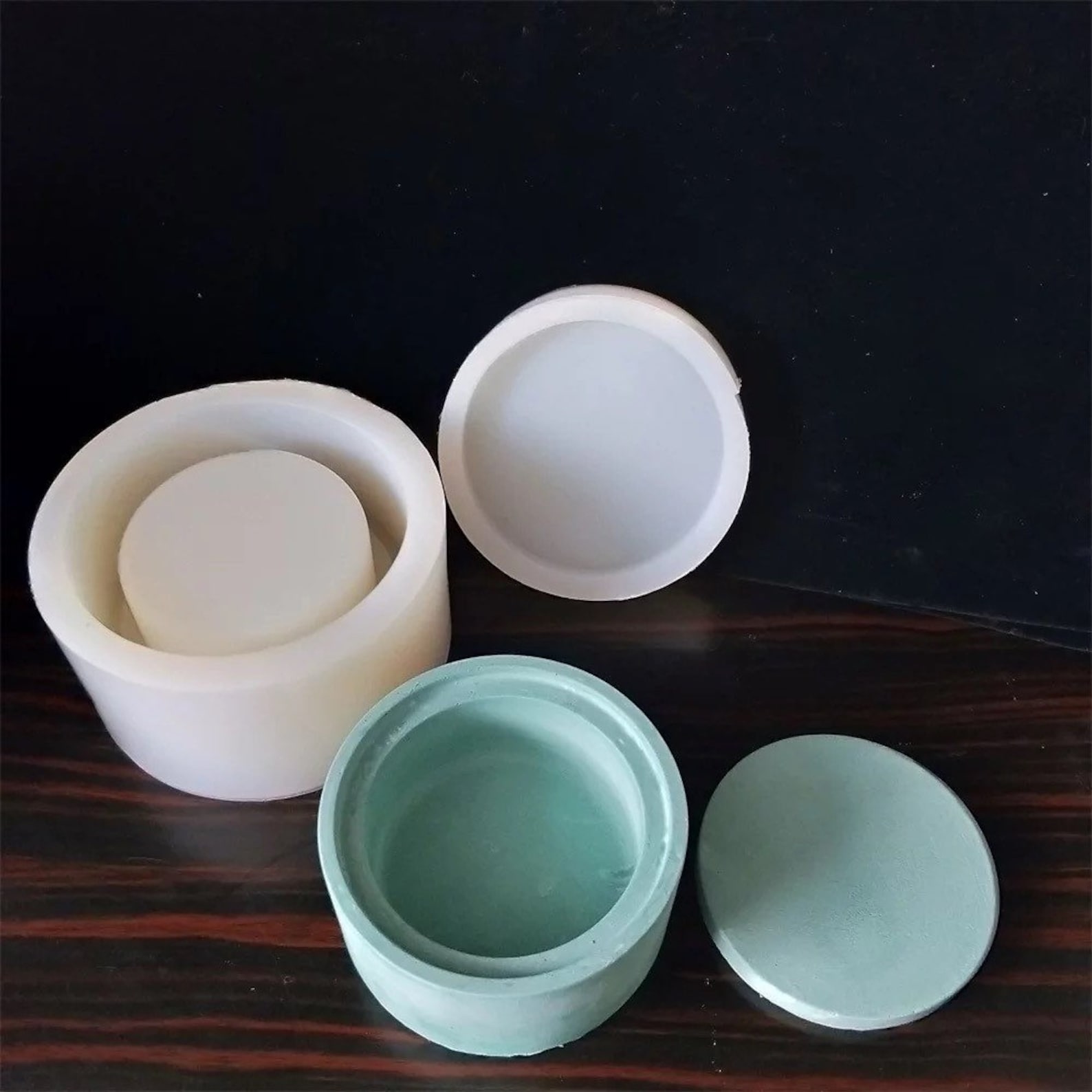Silicone Mold with lid for Cement / Concrete candle holder Etsy