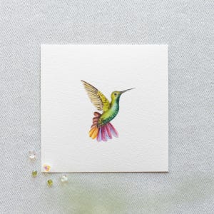Fliegender Kolibri - Miniatur Aquarell – Kunstdruck 10x10cm vom Original - Vogel -  Gemälde - Miniaquarell -  kleines Bild - Kinderzimmer -