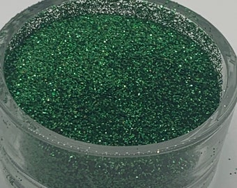 Emerald green coast glitter