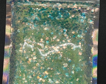 True Pearl green holographic glitter