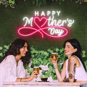 Happy Mothers Day Leuchtreklame, Geschenk für Mama, personalisiertes LED-Schild für Wohnkultur, Benutzerdefiniertes Neonschild, Geburtstag Muttertagsgeschenk für Sie