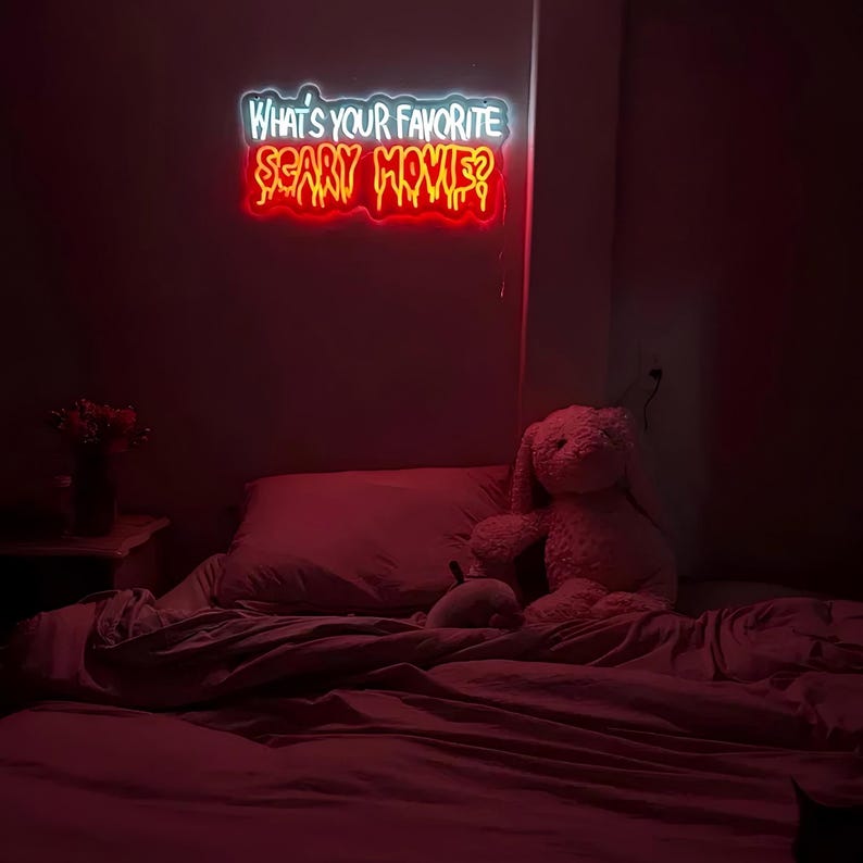 Jaki jest Twój ulubiony neon z filmami grozy? Pokój z filmami grozy. Dekoracje gotyckie. Prezent z filmem grozy. Dekoracje z motywem horroru. Dekoracje z motywem mrocznej sztuki. zdjęcie 10
