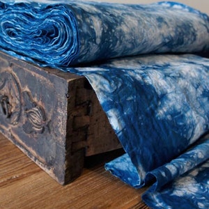 Rare Found Ancient Yunnan Dali Handwork Indigo Plant Tye-Die Thin Fabric, Shabby Cloth Abstract Pattern, Art DIY Curtain Table Decor Cloth image 8