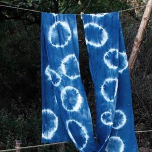 Rare Found Ancient Yunnan Dali Handwork Indigo Plant Tye-Die Thin Fabric, Shabby Cloth Abstract Pattern, Art DIY Curtain Table Decor Cloth image 4