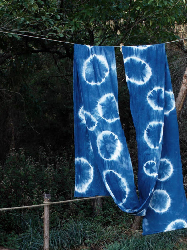 Rare Found Ancient Yunnan Dali Handwork Indigo Plant Tye-Die Thin Fabric, Shabby Cloth Abstract Pattern, Art DIY Curtain Table Decor Cloth image 7