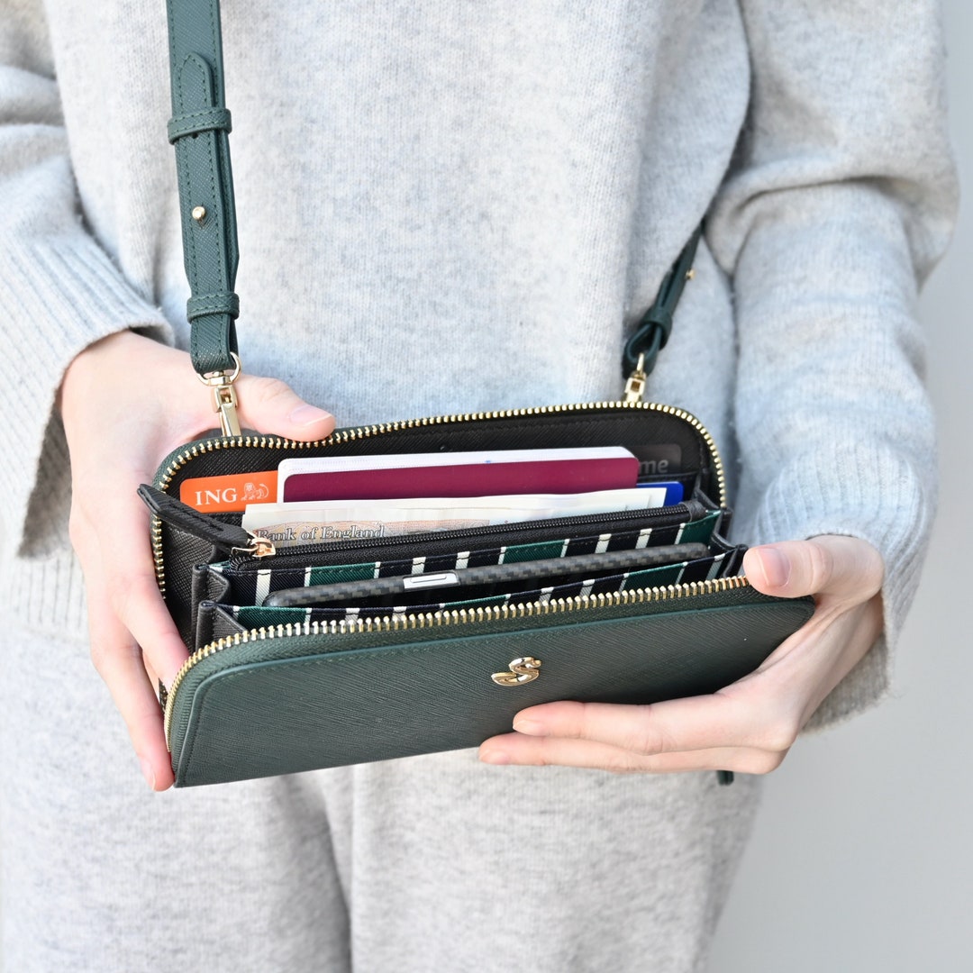 Crossbody Phone Wallet Purse Bag With Removable Strap in Forest Green